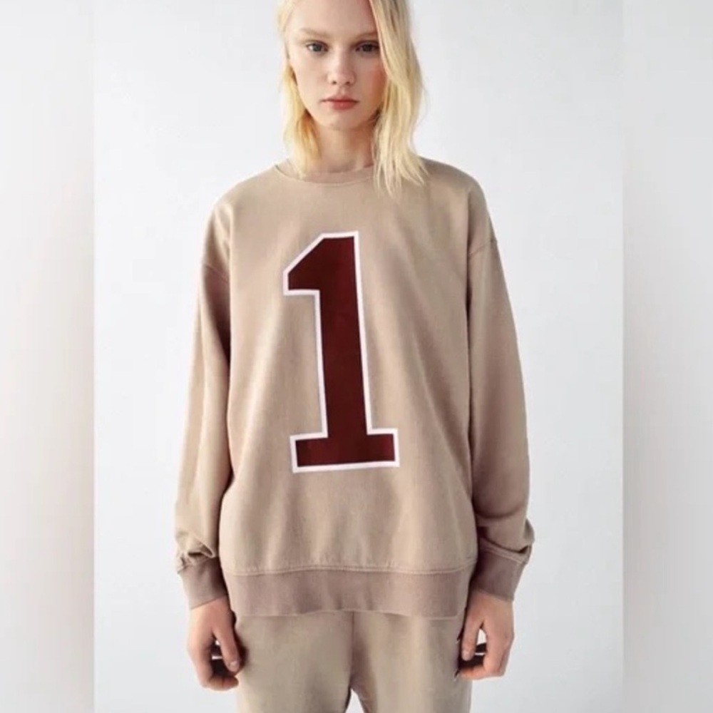 ZARA #1 Varsity Pullover Crewneck Sweatshirt Washed Effect Carmel Tan Burgundy